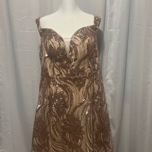 Elegant Sequin Embellished Prom Dress